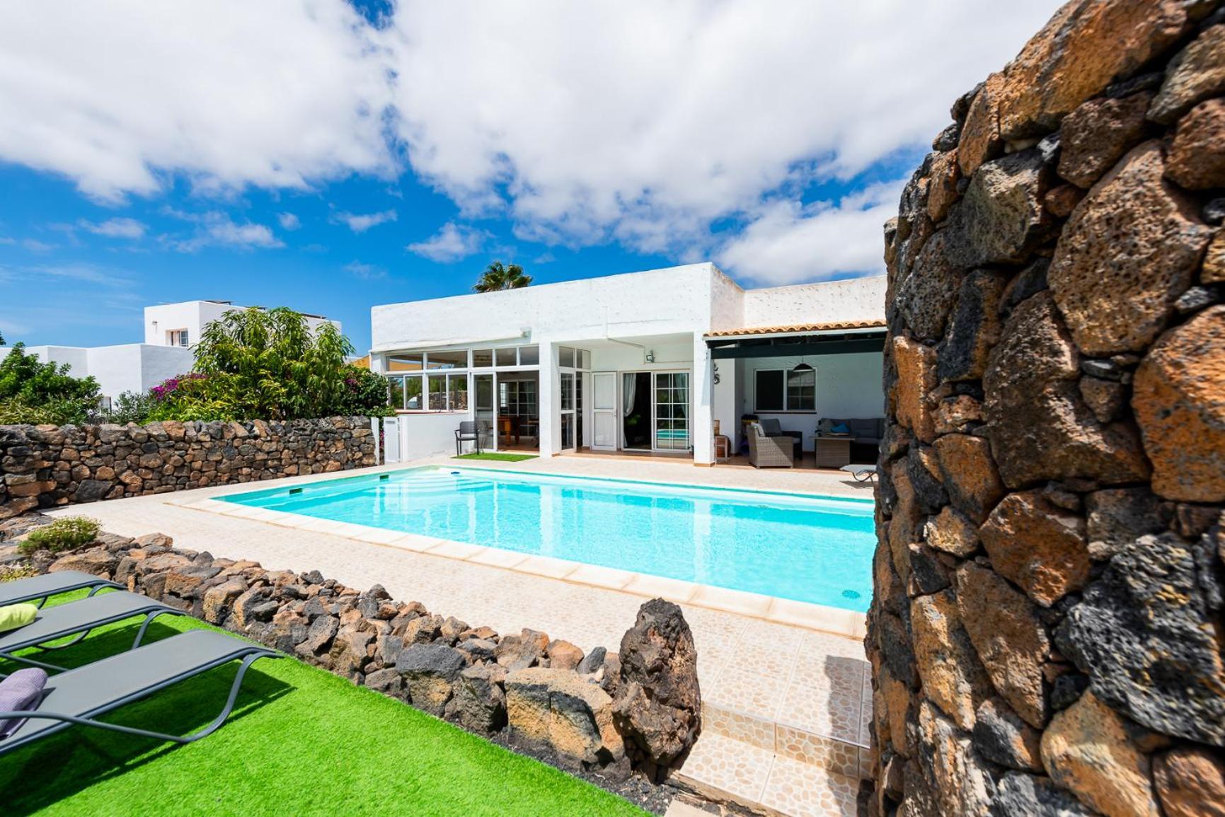Casa Yukka Villa With Heated Pool Lajares Eksteriør bilde